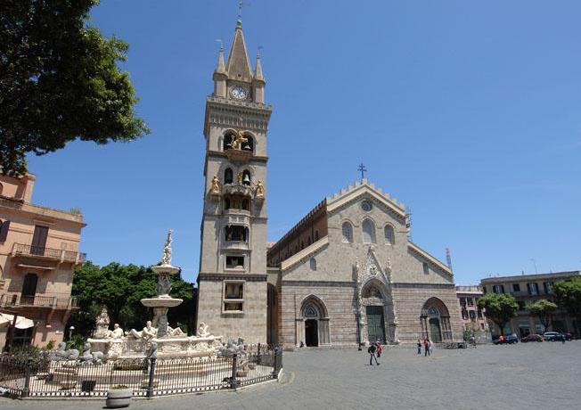 Plaza del Duomo (Messina)